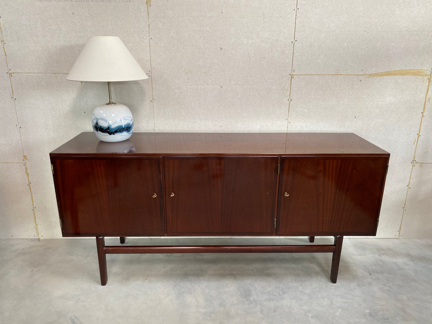 Sideboard 3-türig - Rungstedlund - Ole Wanscher