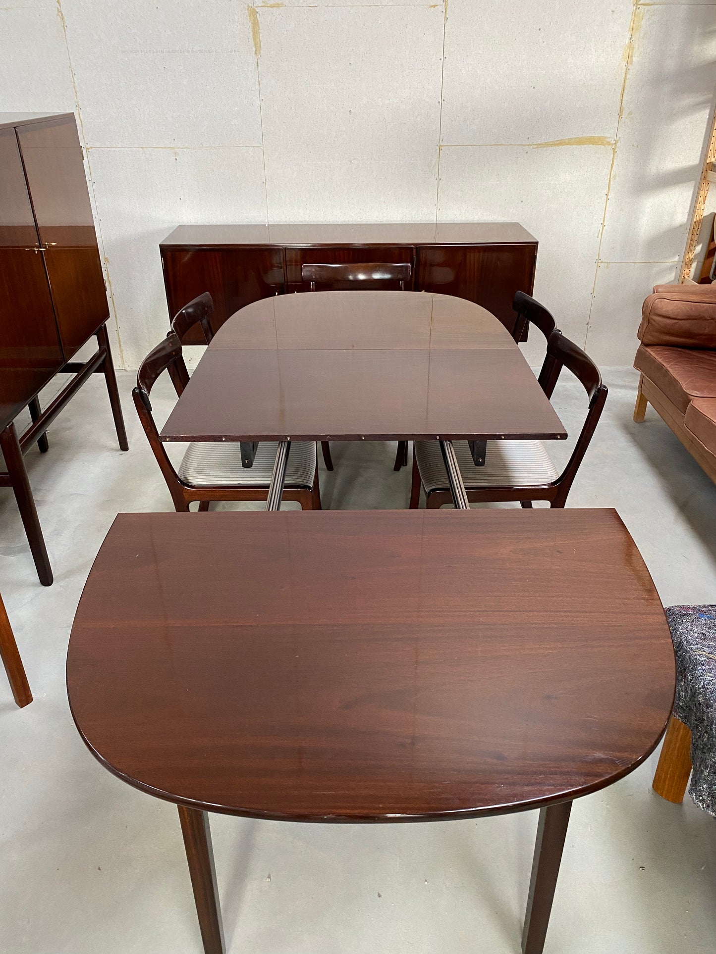 Dining table/chairs -Ole Wanscher