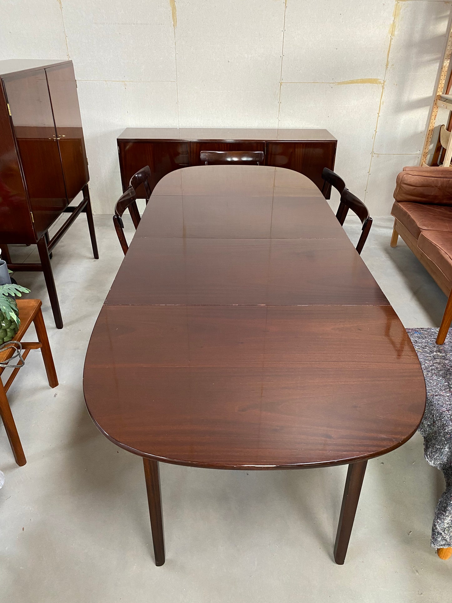 Dining table/chairs -Ole Wanscher