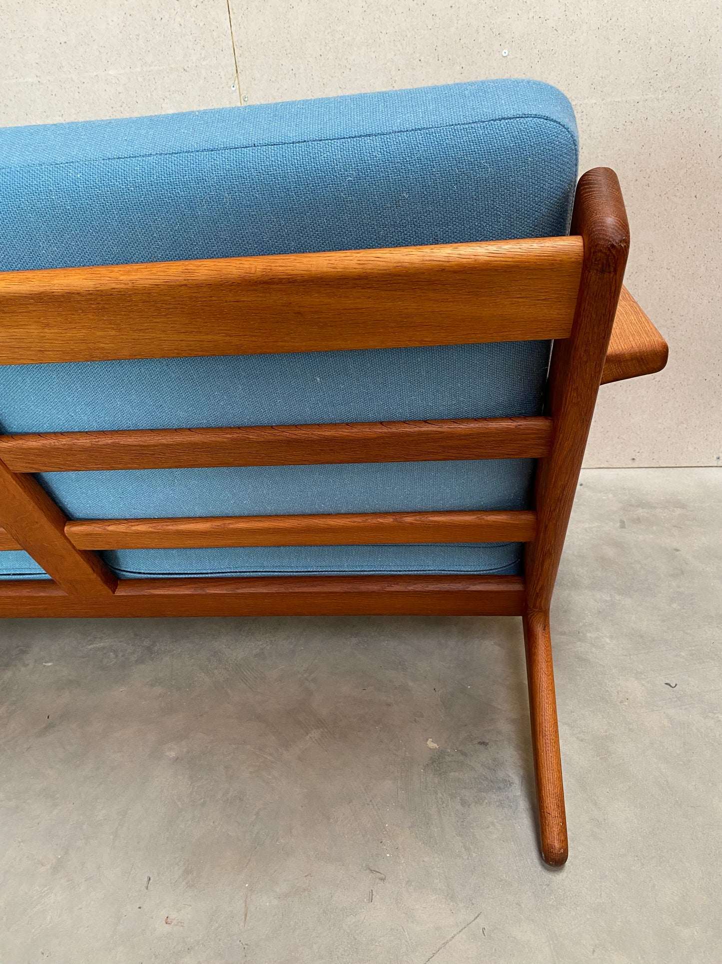 3 Seat Sofa - Hans J. Wegner