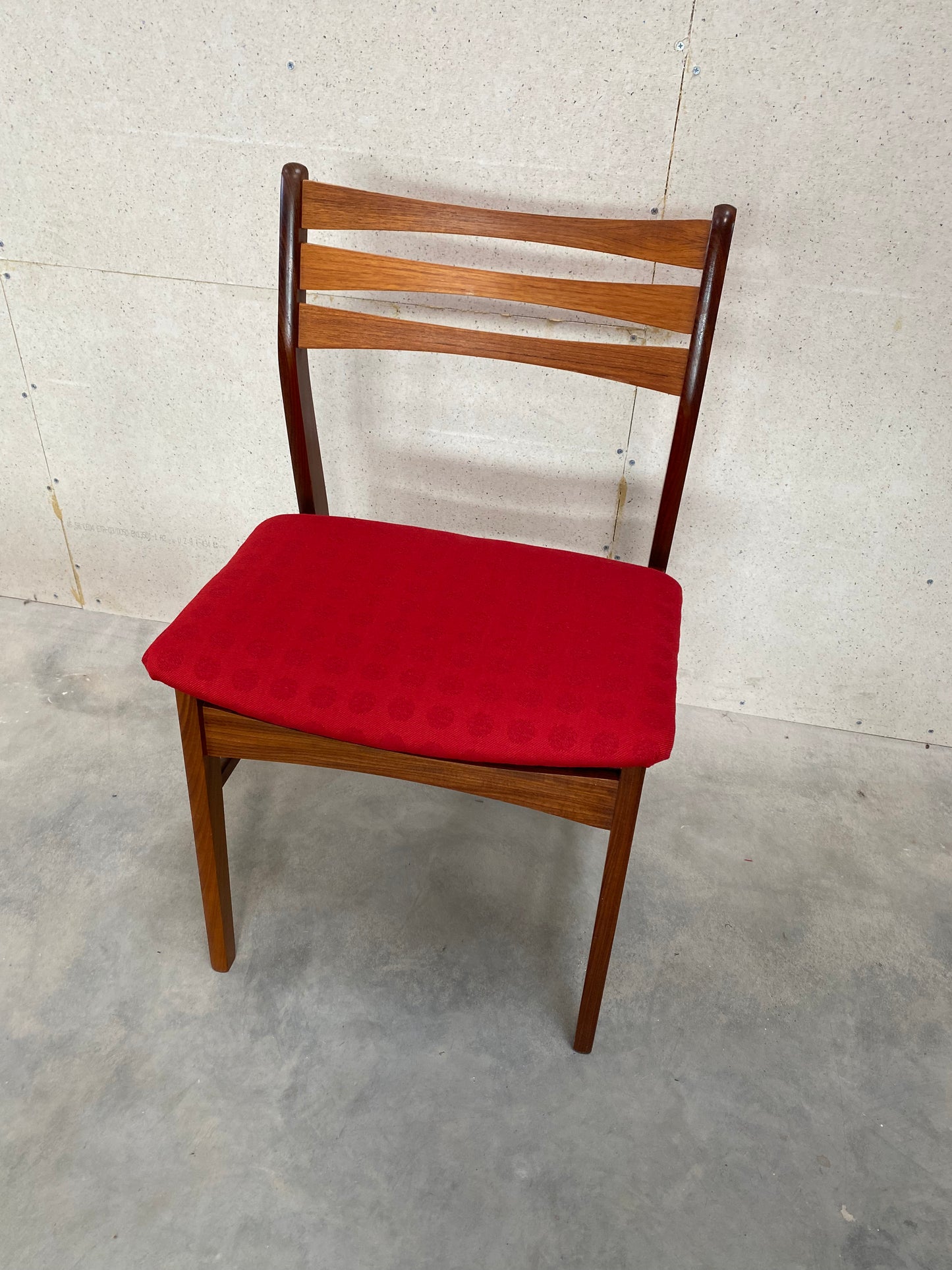 Teak chair set