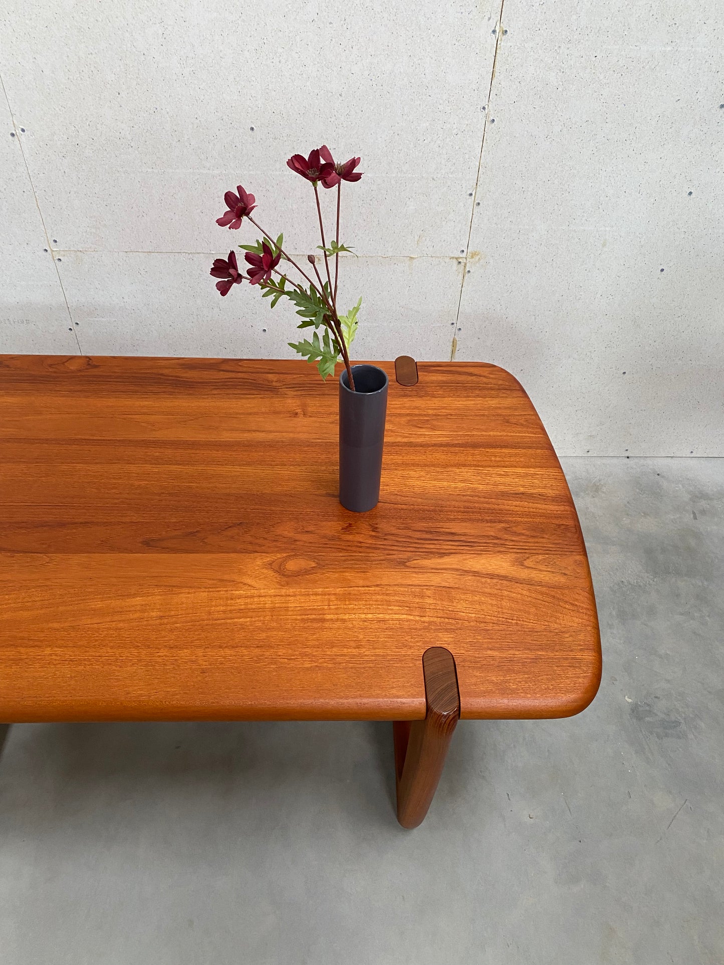 Coffee table - teak - Niels Bach