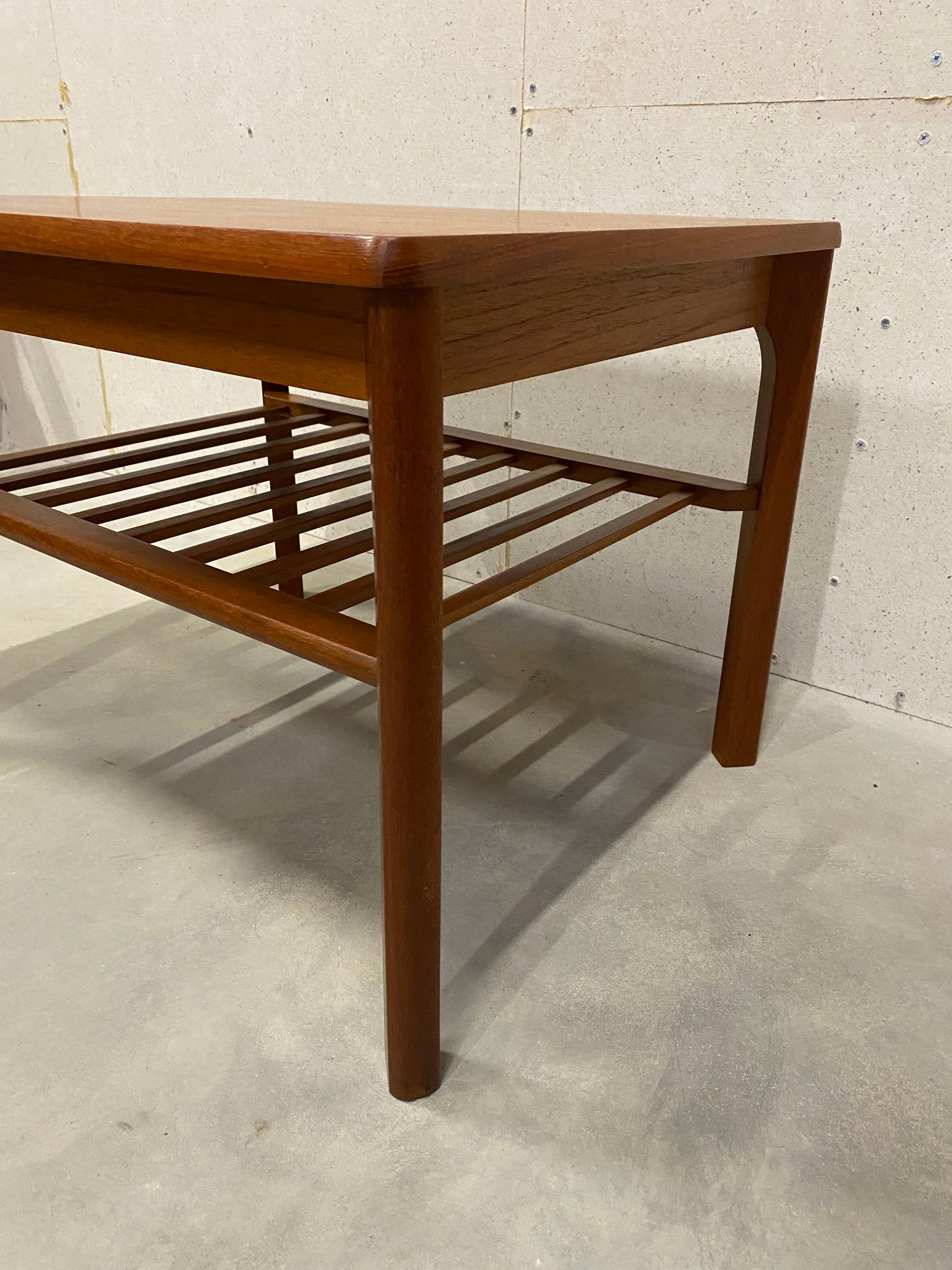 Couch table - teak - Henning Kjærnulf