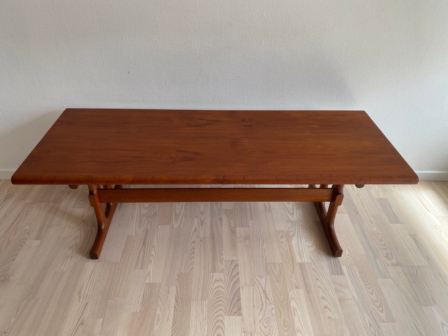 Teak coffee table - Illum Wikkelsø