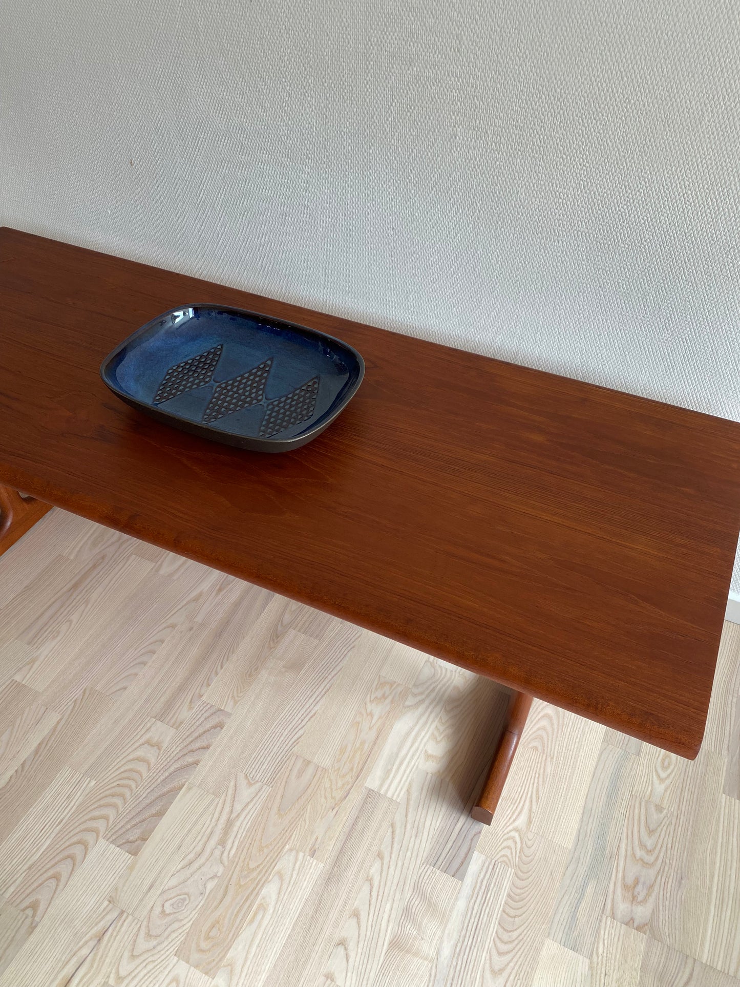 Teak coffee table - Illum Wikkelsø