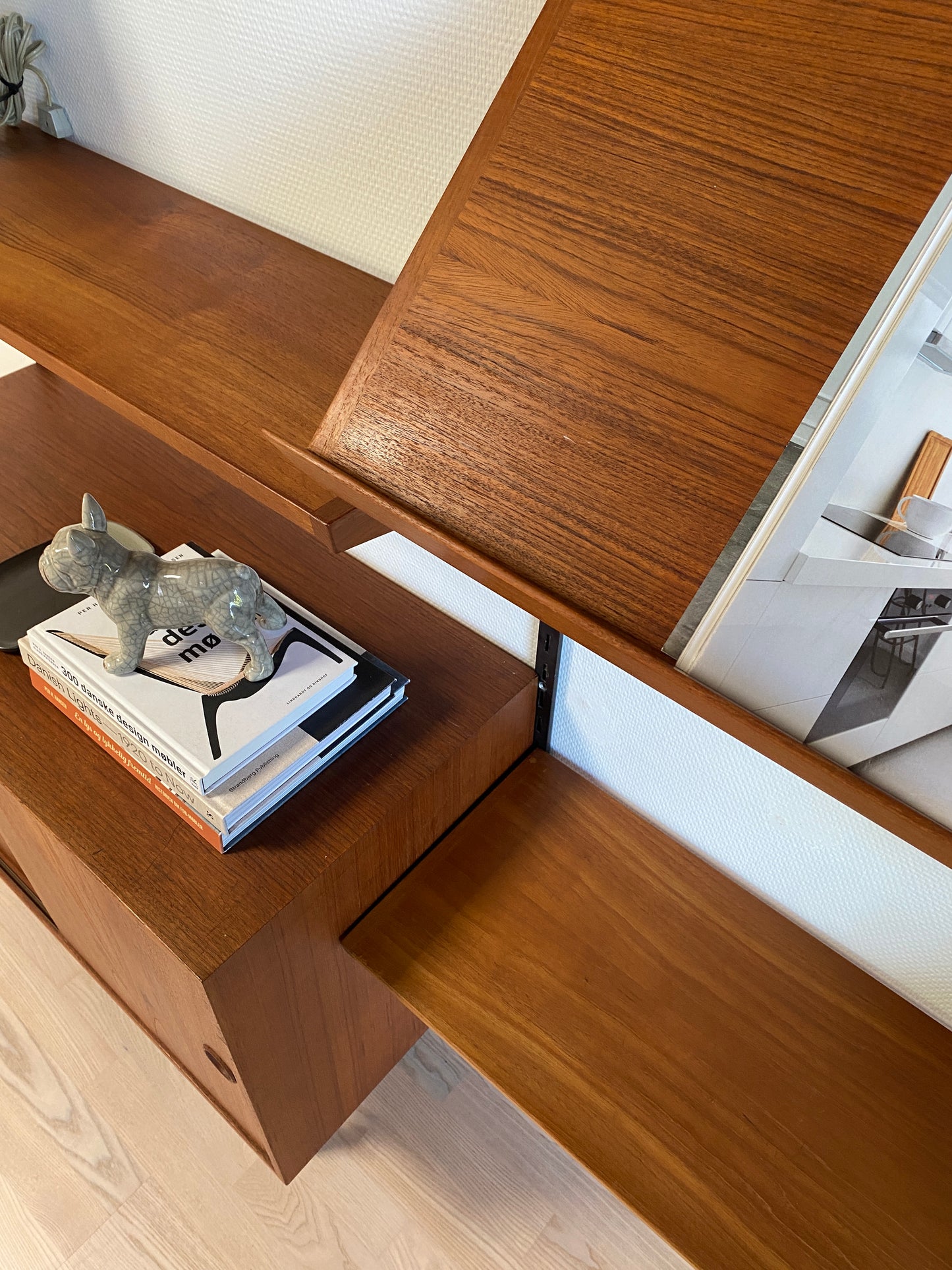 Teak wall system - Kai Kristiansen