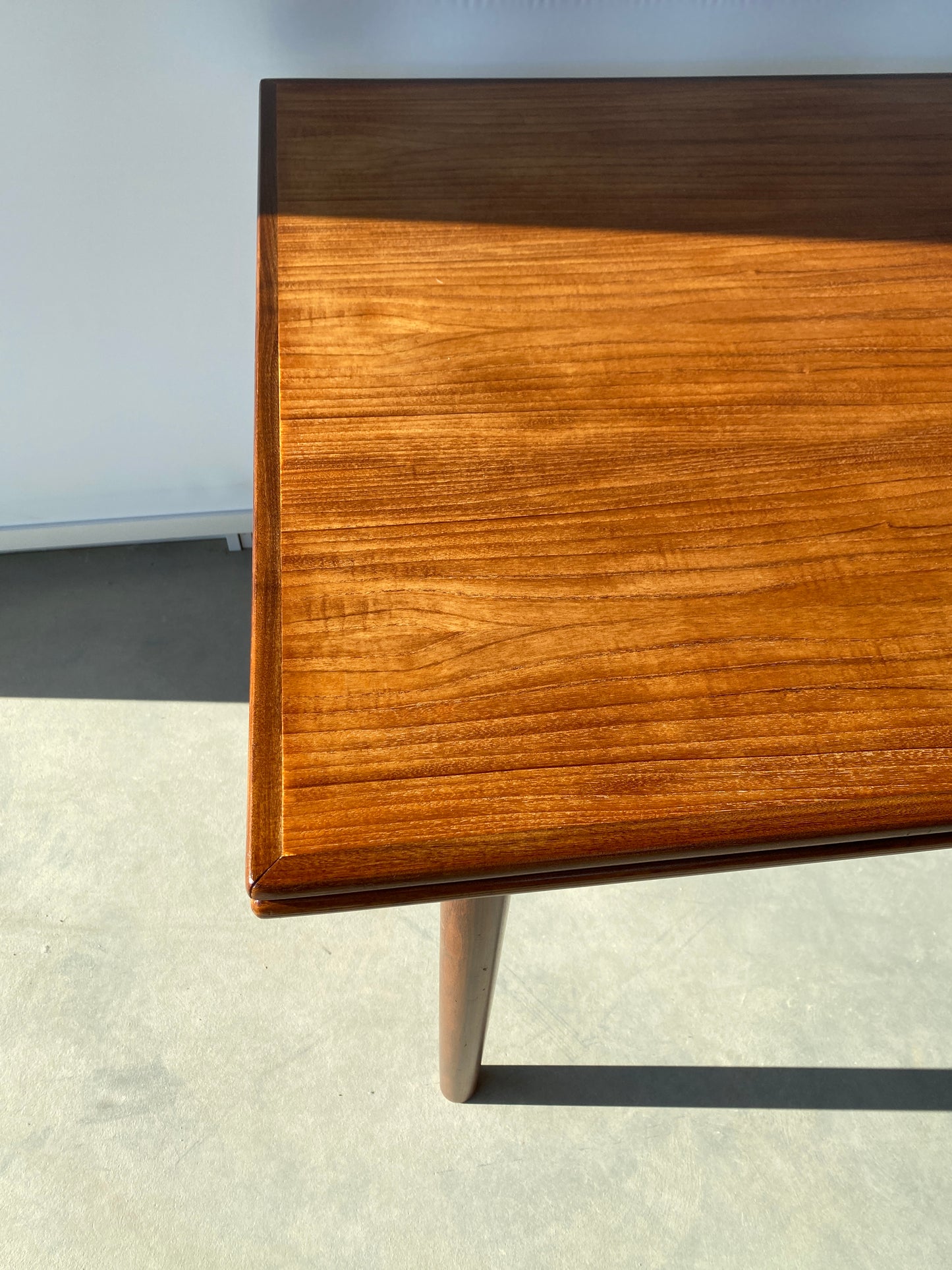 Wundervoller Esszimmertisch - Teak