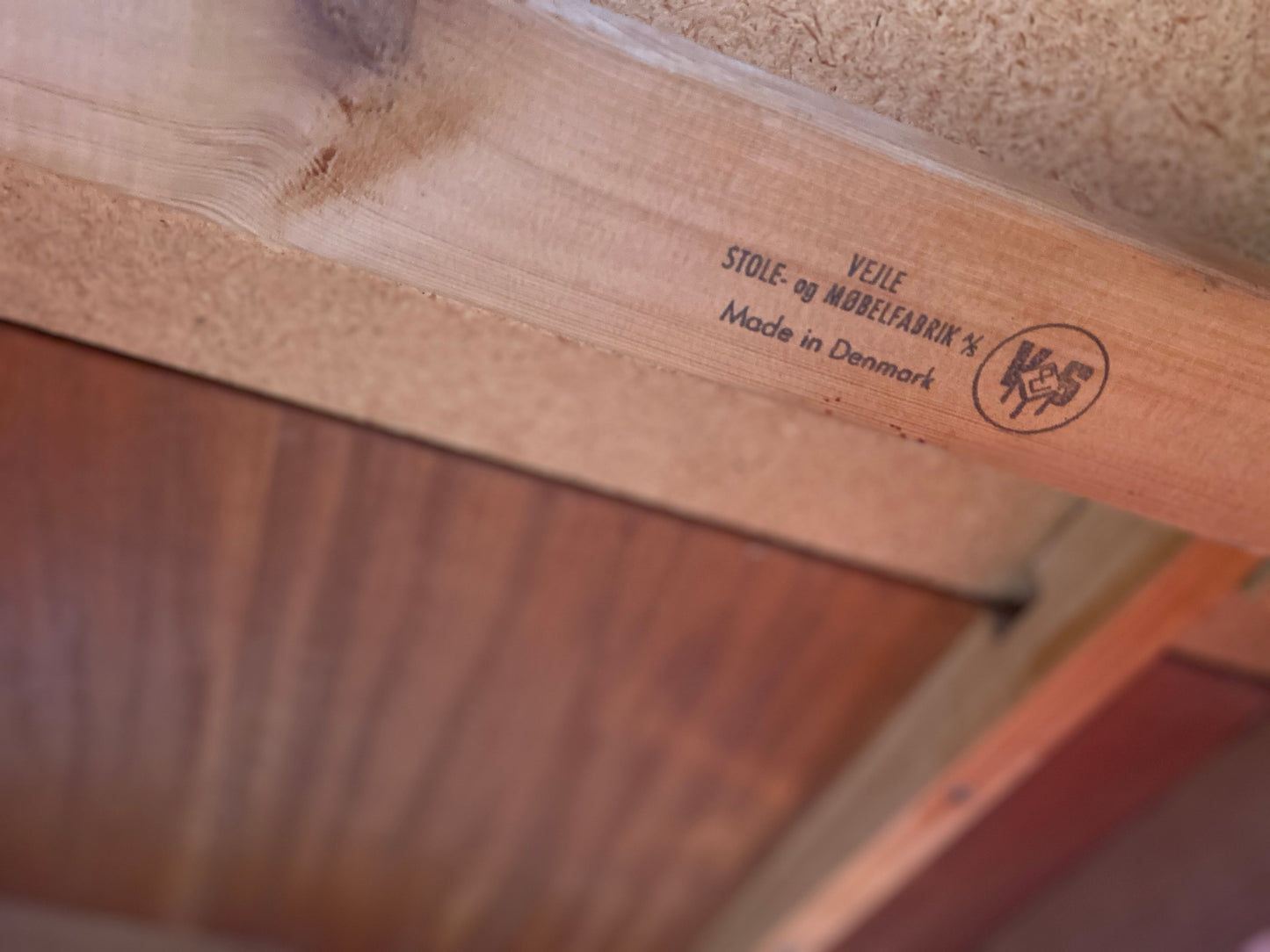 Esszimmertisch - Henning Kjærnulf