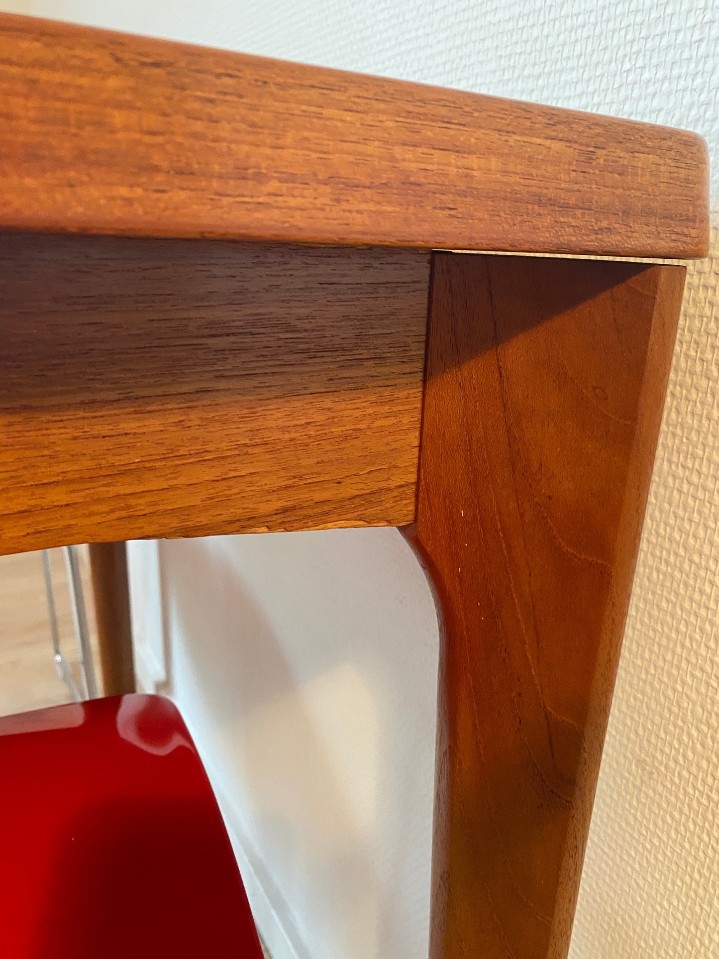 Esszimmertisch - Henning Kjærnulf