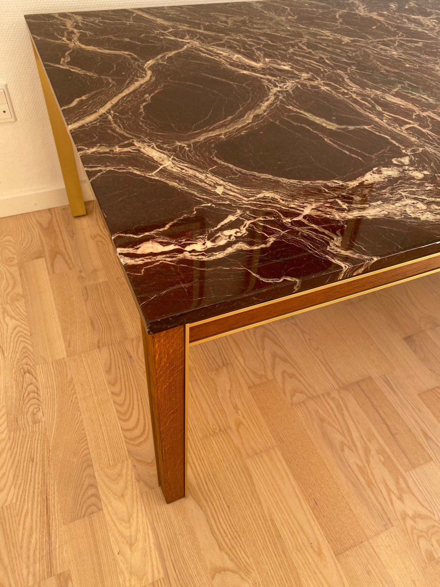 Sofabord med marmorplade fra Bendixen Design