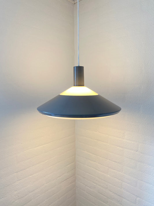 Klassependel von Louis Poulsen